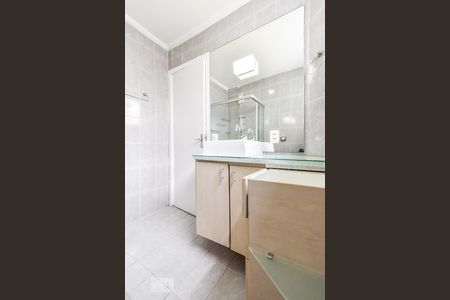 Apartamento para alugar com 65m², 2 quartos e 1 vagaBanheiro