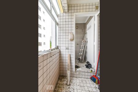 Apartamento para alugar com 65m², 2 quartos e 1 vagaÁrea de Serviço