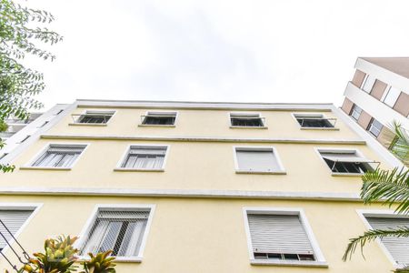 Apartamento para alugar com 65m², 2 quartos e 1 vagaFachada