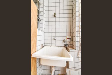 Apartamento para alugar com 65m², 2 quartos e 1 vagaÁrea de Serviço