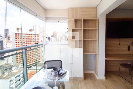 Studio de kitnet/studio para alugar com 1 quarto, 35m² em Pinheiros, São Paulo