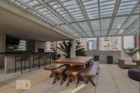 Apartamento à venda com 38m², 1 quarto e 1 vagaChurrasqueira