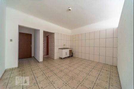 Apartamento para alugar com 45m², 1 quarto e sem vagaSala e Cozinha 