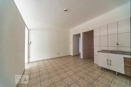 Apartamento para alugar com 45m², 1 quarto e sem vagaSala e Cozinha 