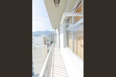 Apartamento à venda com 70m², 2 quartos e 1 vagaVaranda da Sala