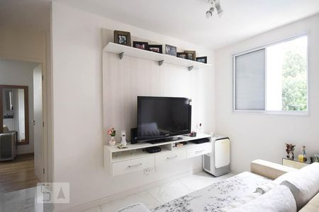 Sala de Tv de apartamento à venda com 2 quartos, 75m² em Vila Praia, São Paulo