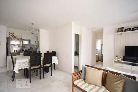 Sala de apartamento à venda com 2 quartos, 75m² em Vila Praia, São Paulo