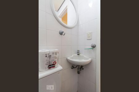 Lavabo de apartamento para alugar com 2 quartos, 59m² em Vila Clementino, São Paulo