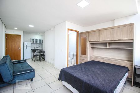 Cozinha, sala e quarto de kitnet/studio para alugar com 1 quarto, 35m² em Centro, Belo Horizonte