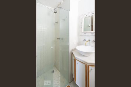 Apartamento à venda com 100m², 2 quartos e 2 vagasBanheiro Suíte Master