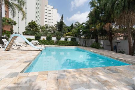 Apartamento à venda com 100m², 2 quartos e 2 vagasPiscina 