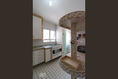 Apartamento à venda com 100m², 2 quartos e 2 vagasCozinha