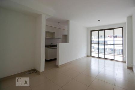 Apartamento para alugar com 69m², 2 quartos e 1 vagaSala