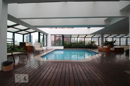Apartamento para alugar com 35m², 1 quarto e 1 vagaÁrea comum - Piscina