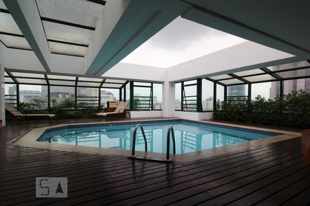 Apartamento para alugar com 35m², 1 quarto e 1 vagaÁrea comum - Piscina
