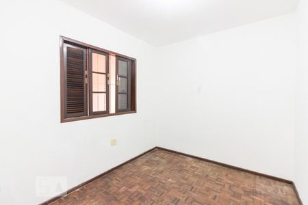 Quarto 2 de casa para alugar com 2 quartos, 75m² em Vila Amália, São Paulo