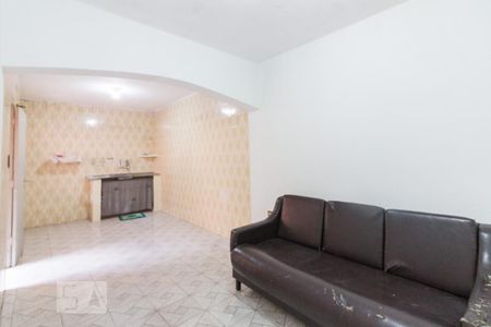 Cozinha de casa para alugar com 2 quartos, 75m² em Vila Amália, São Paulo