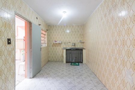 Cozinha de casa para alugar com 2 quartos, 75m² em Vila Amália, São Paulo