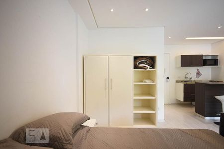 Suíte  de kitnet/studio para alugar com 1 quarto, 35m² em Jardim Ampliação, São Paulo