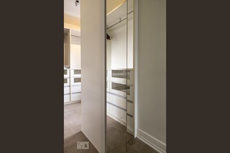 Apartamento à venda com 139m², 2 quartos e 2 vagasCloset