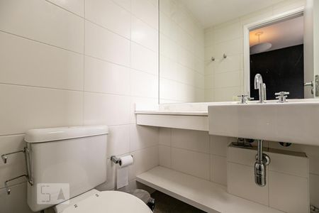 Apartamento à venda com 139m², 2 quartos e 2 vagasBanheiro da Suíte