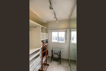 Apartamento à venda com 139m², 2 quartos e 2 vagasCloset