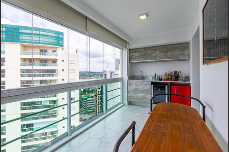 Varanda de apartamento à venda com 2 quartos, 139m² em Vila Olímpia, São Paulo