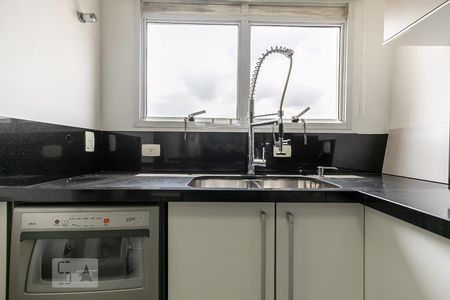 Apartamento à venda com 139m², 2 quartos e 2 vagasCozinha