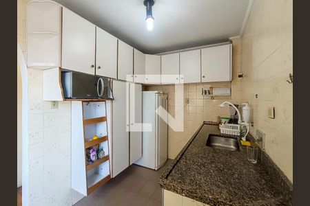 Apartamento para alugar com 96m², 3 quartos e sem vaga Apartamento para alugar com 96m², 3 quartos e sem vagaCozinha