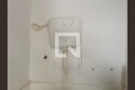 Apartamento para alugar com 96m², 3 quartos e sem vaga Apartamento para alugar com 96m², 3 quartos e sem vagaBanheiro de serviço