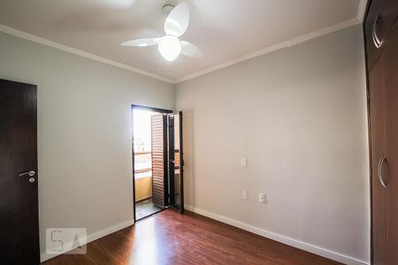 Quarto 2 de apartamento para alugar com 3 quartos, 129m² em Cambuí, Campinas