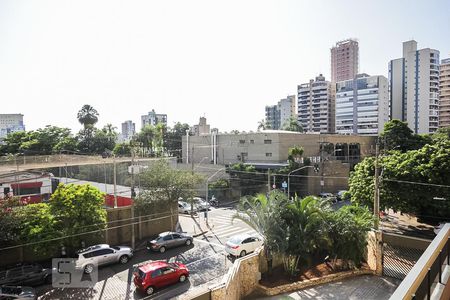 Vista de apartamento para alugar com 3 quartos, 129m² em Cambuí, Campinas