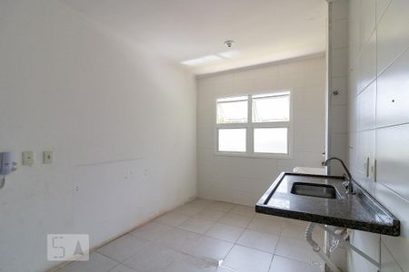 Apartamento para alugar com 72m², 2 quartos e 1 vagaCozinha