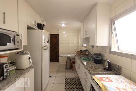 Apartamento à venda com 80m², 2 quartos e 1 vaga Apartamento à venda com 80m², 2 quartos e 1 vagaCozinha