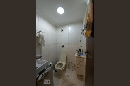 Apartamento à venda com 80m², 2 quartos e 1 vaga Apartamento à venda com 80m², 2 quartos e 1 vagaBanheiro da Suite