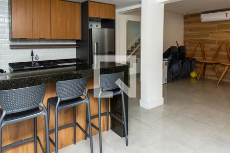 Apartamento para alugar com 55m², 2 quartos e 1 vagaÁrea comum - Salão de festas