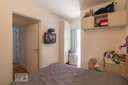 Suíte de apartamento à venda com 2 quartos, 90m² em Santo Amaro, São Paulo