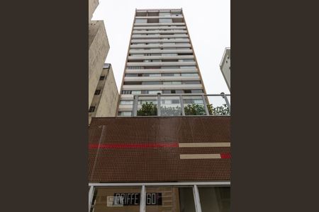 Studio à venda com 39m², 1 quarto e 1 vaga Studio à venda com 39m², 1 quarto e 1 vagaFachada