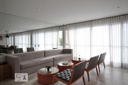 Studio à venda com 39m², 1 quarto e 1 vaga Studio à venda com 39m², 1 quarto e 1 vagaÁrea comum - Salão de festas