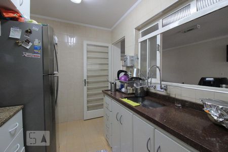 Casa para alugar com 250m², 3 quartos e 1 vagaCozinha