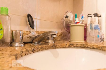 Casa à venda com 220m², 4 quartos e 2 vagasSuíte - Quarto 3