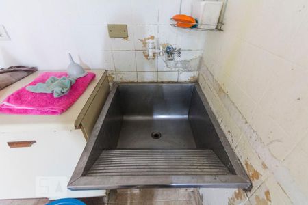 Casa à venda com 220m², 4 quartos e 2 vagasÁrea de Serviço