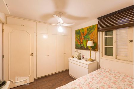 Casa à venda com 220m², 4 quartos e 2 vagasQuarto 1