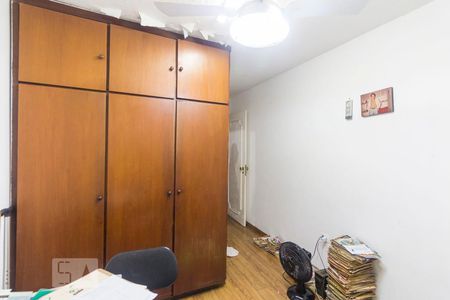 Casa à venda com 220m², 4 quartos e 2 vagasQuarto 4 - Suíte