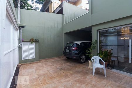 Casa à venda com 220m², 4 quartos e 2 vagasGaragem