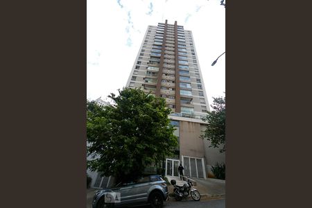 Apartamento à venda com 71m², 2 quartos e 1 vagaFachada