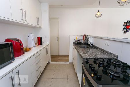Apartamento à venda com 71m², 2 quartos e 1 vagaCozinha