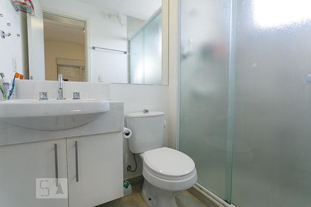 Apartamento à venda com 71m², 2 quartos e 1 vagaBanheiro da Suíte 1