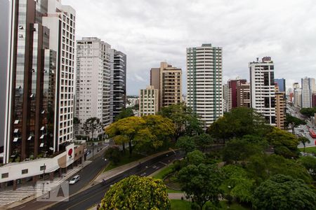 Apartamento para alugar com 3 quartos, 179m² em Água Verde, Curitiba