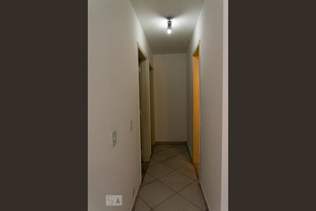 Corredor de apartamento para alugar com 2 quartos, 72m² em Água Branca, São Paulo